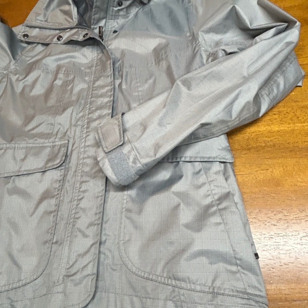 Nau Womens Grey Hooded Rain Jacket S Recycled Polyester Outdoor - Picture 9 of 16